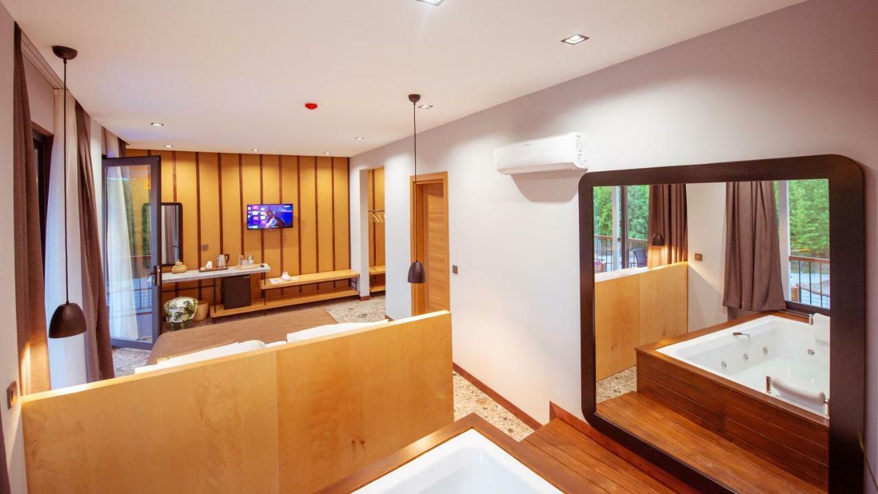 Arwen Hotel เฟทิเย ภายนอก รูปภาพ